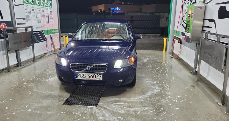 Volvo S40 cena 9000 przebieg: 305000, rok produkcji 2005 z Bartoszyce małe 56